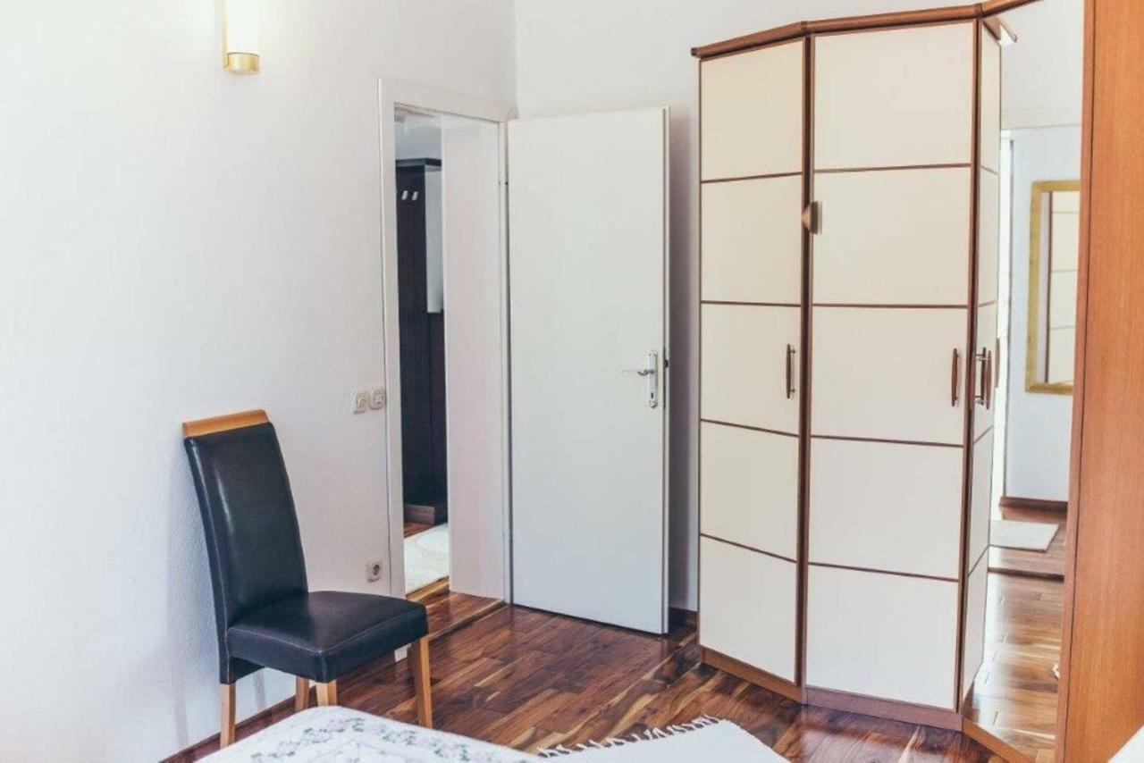 Apartment Aska *